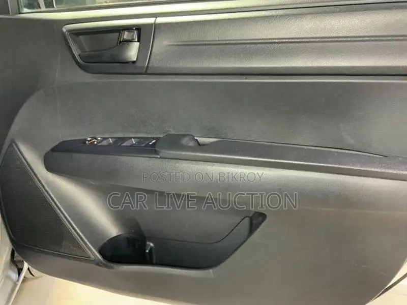 Toyota Fielder Hybrid EX package 2021