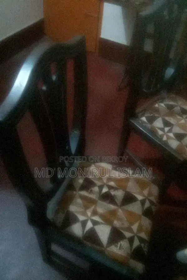 ভইমনি‍,,টেবিল
