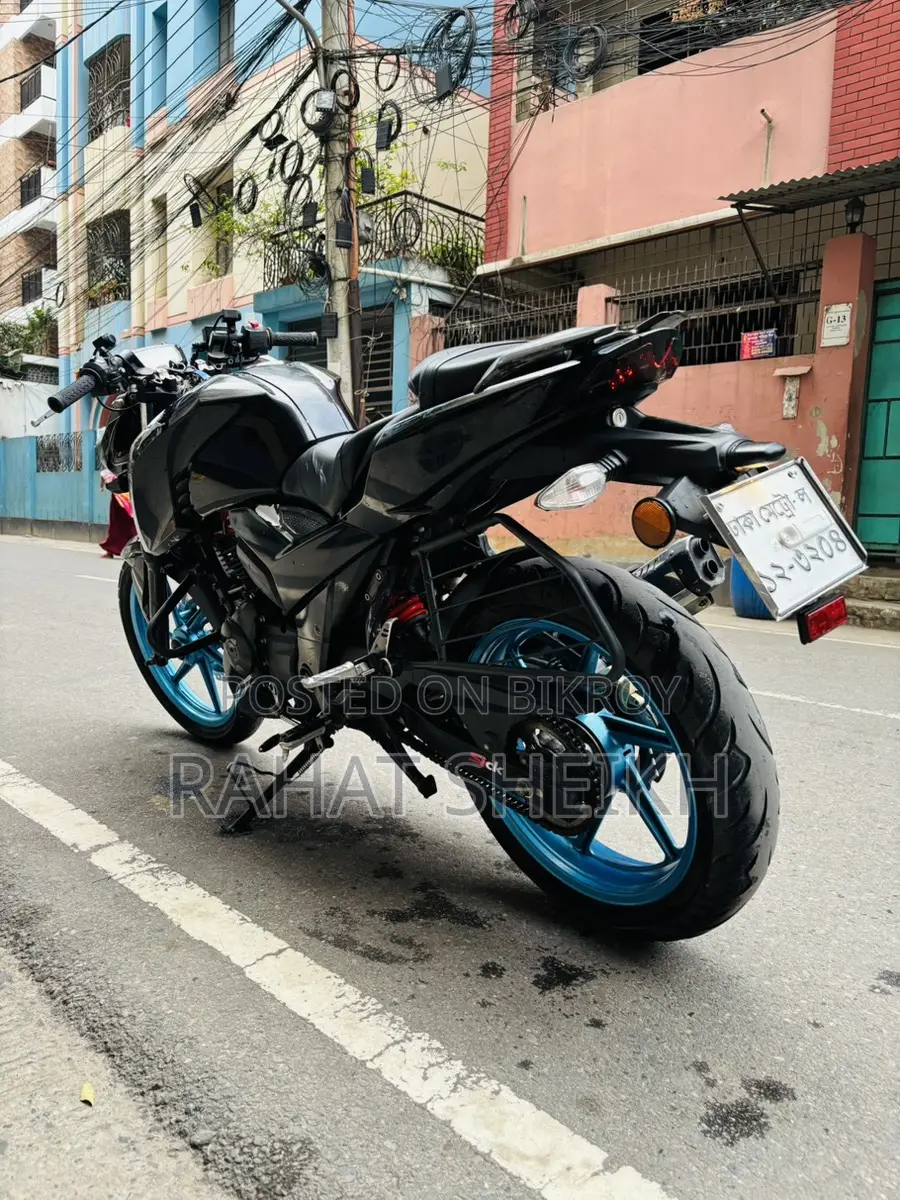 TVS Apache RTR 160 4v 2022