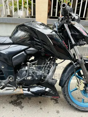 TVS Apache RTR 160 4v 2022
