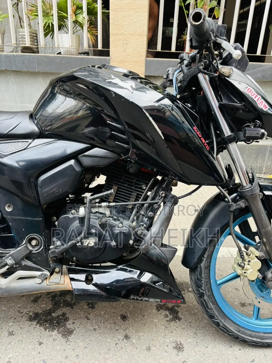 TVS Apache RTR 160 4v 2022