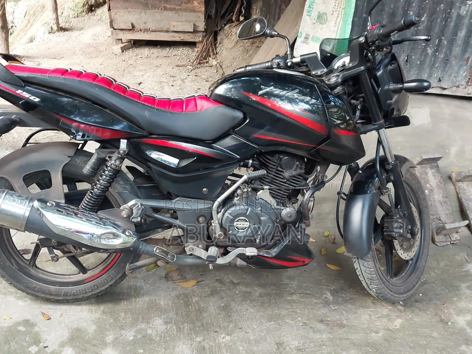 Bajaj Pulsar 150 2021