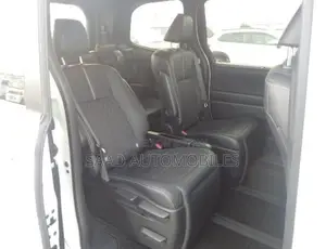 Toyota Noah S-z pkg 2022