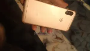 Xiaomi Redmi 6 Pro 32 GB Gold
