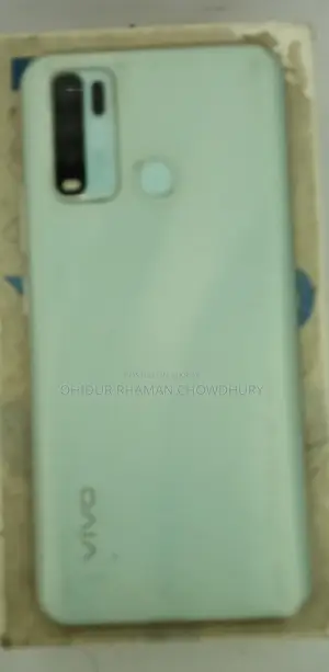 Vivo Y30 . (Used)