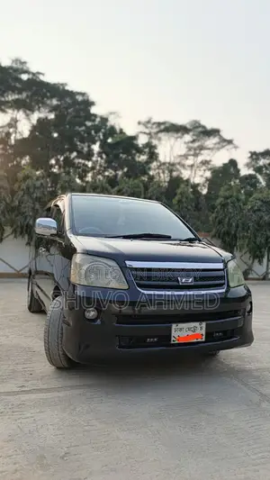 Toyota X-NOHA 2002
