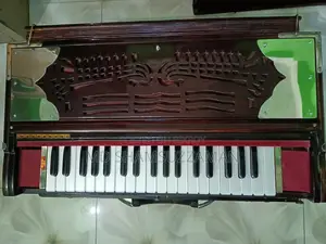 Scale Changer Harmonium