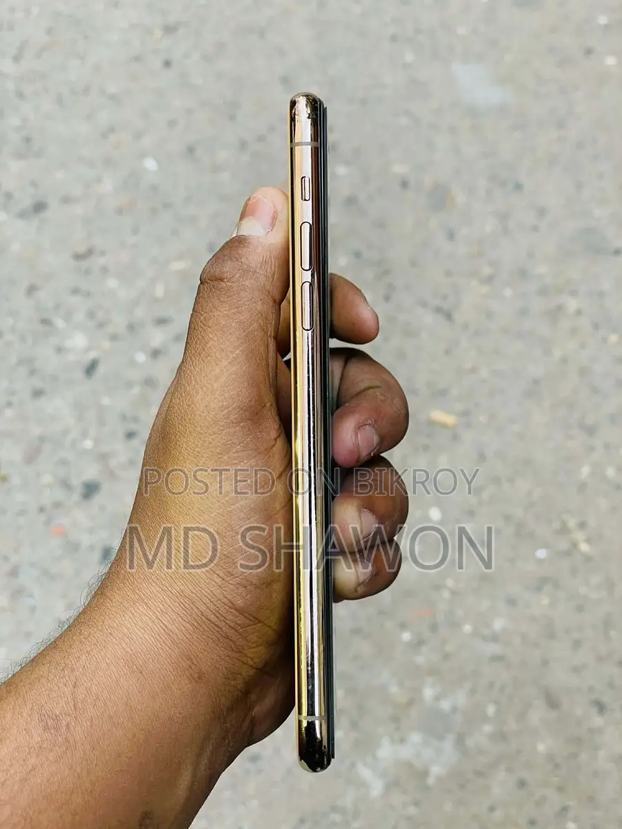 Apple iPhone 11 Pro Max (Used)