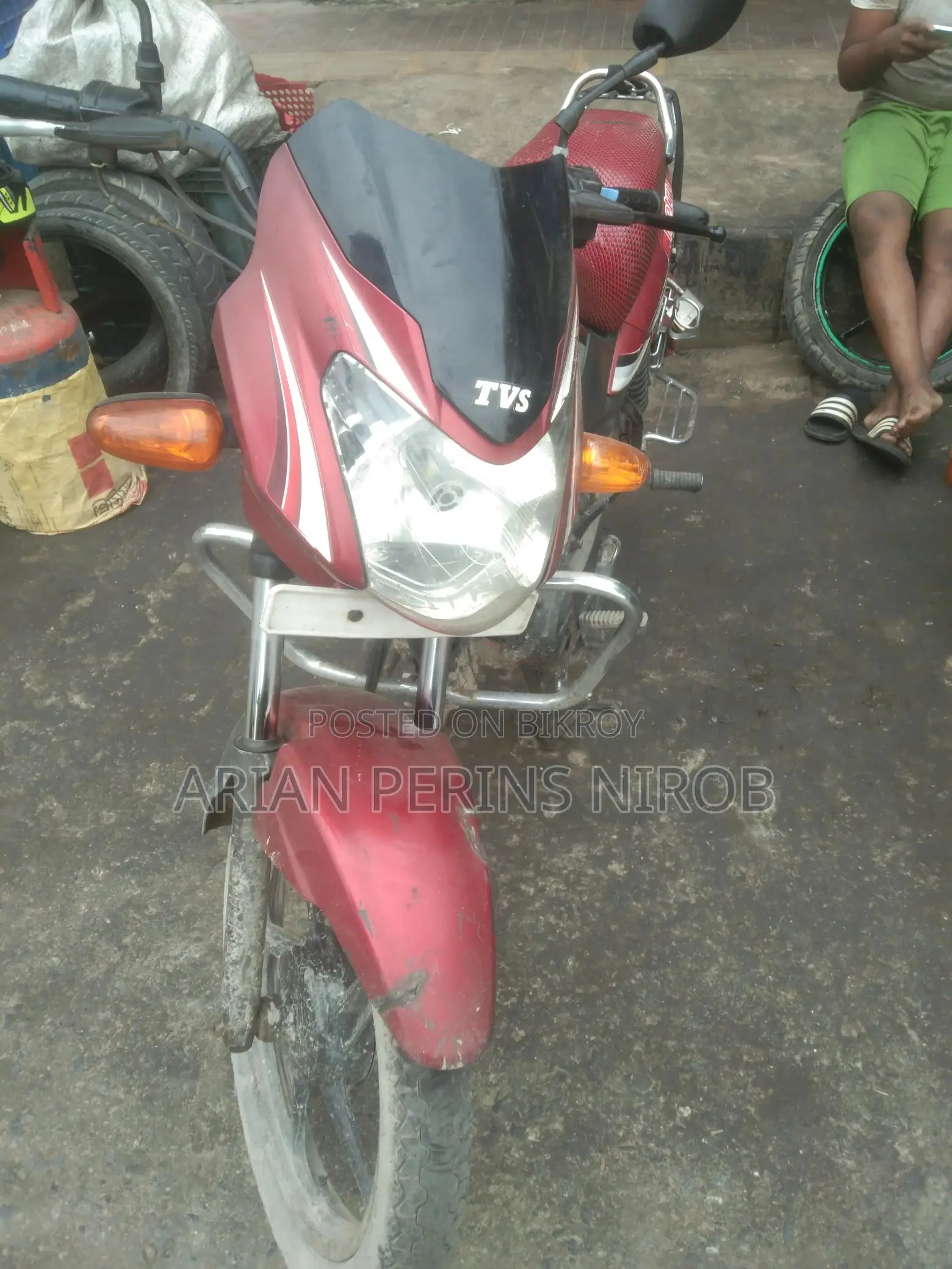 TVS Metro 2015