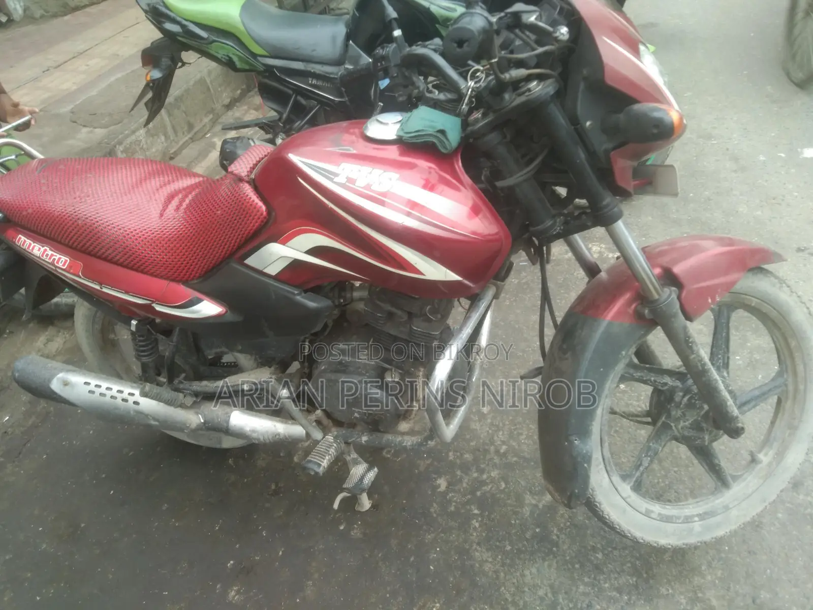 TVS Metro 2015