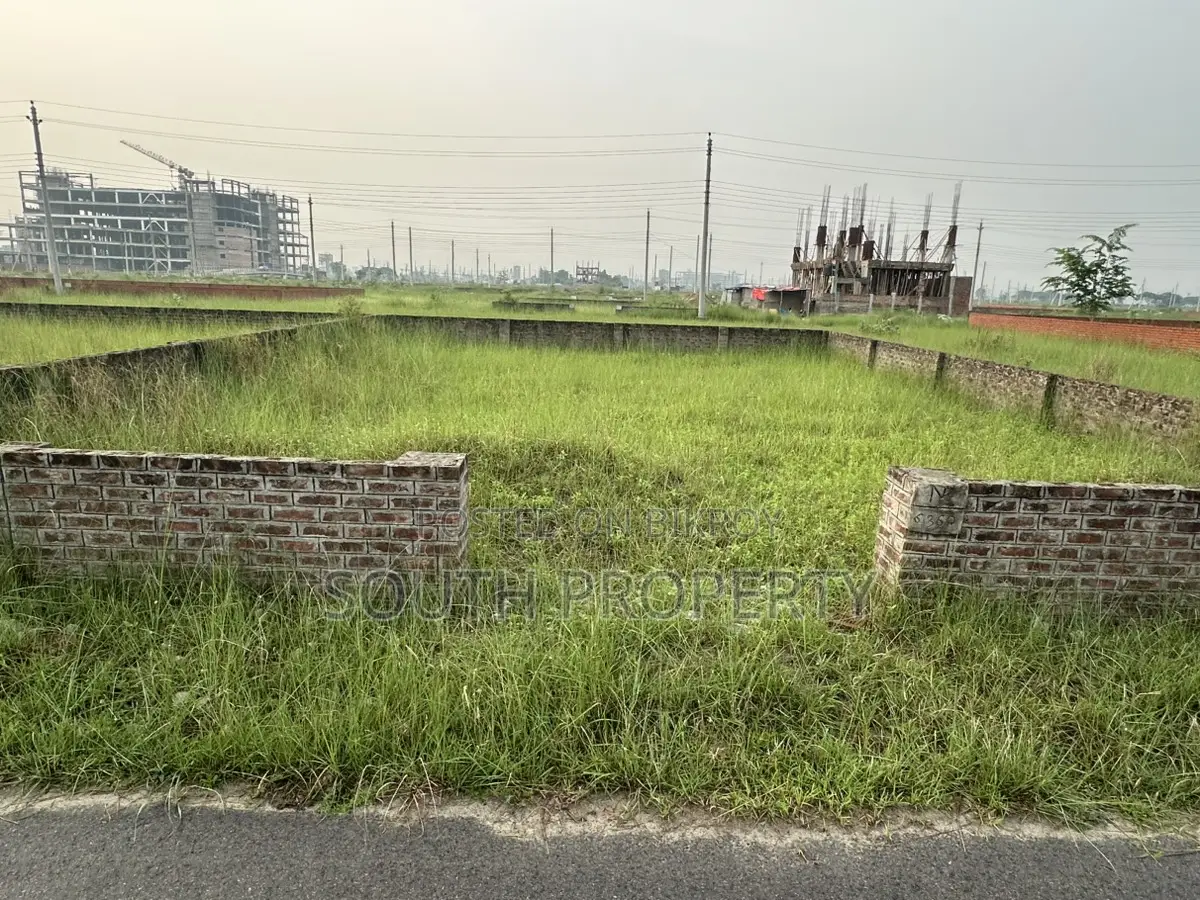 ব্লক-এন, (৩+৩)=৬ কাঠা, উত্তরমুখী, বসুন্ধরা আর/এ