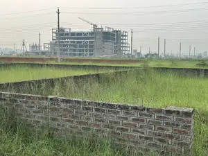 ব্লক-এন, (৩+৩)=৬ কাঠা, উত্তরমুখী, বসুন্ধরা আর/এ