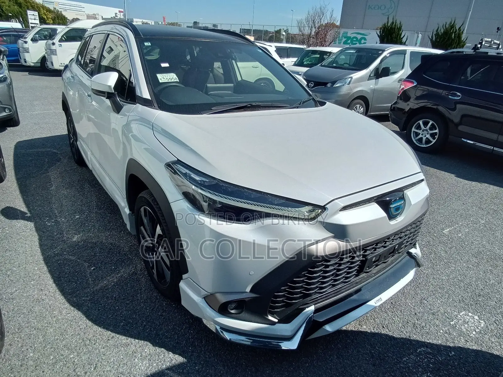 Toyota Corolla Cross Z Leather HV Pearl 2023