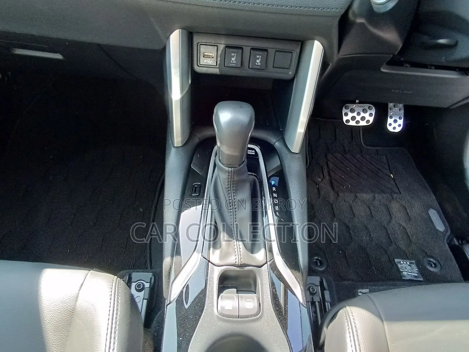 Toyota Corolla Cross Z Leather HV Pearl 2023