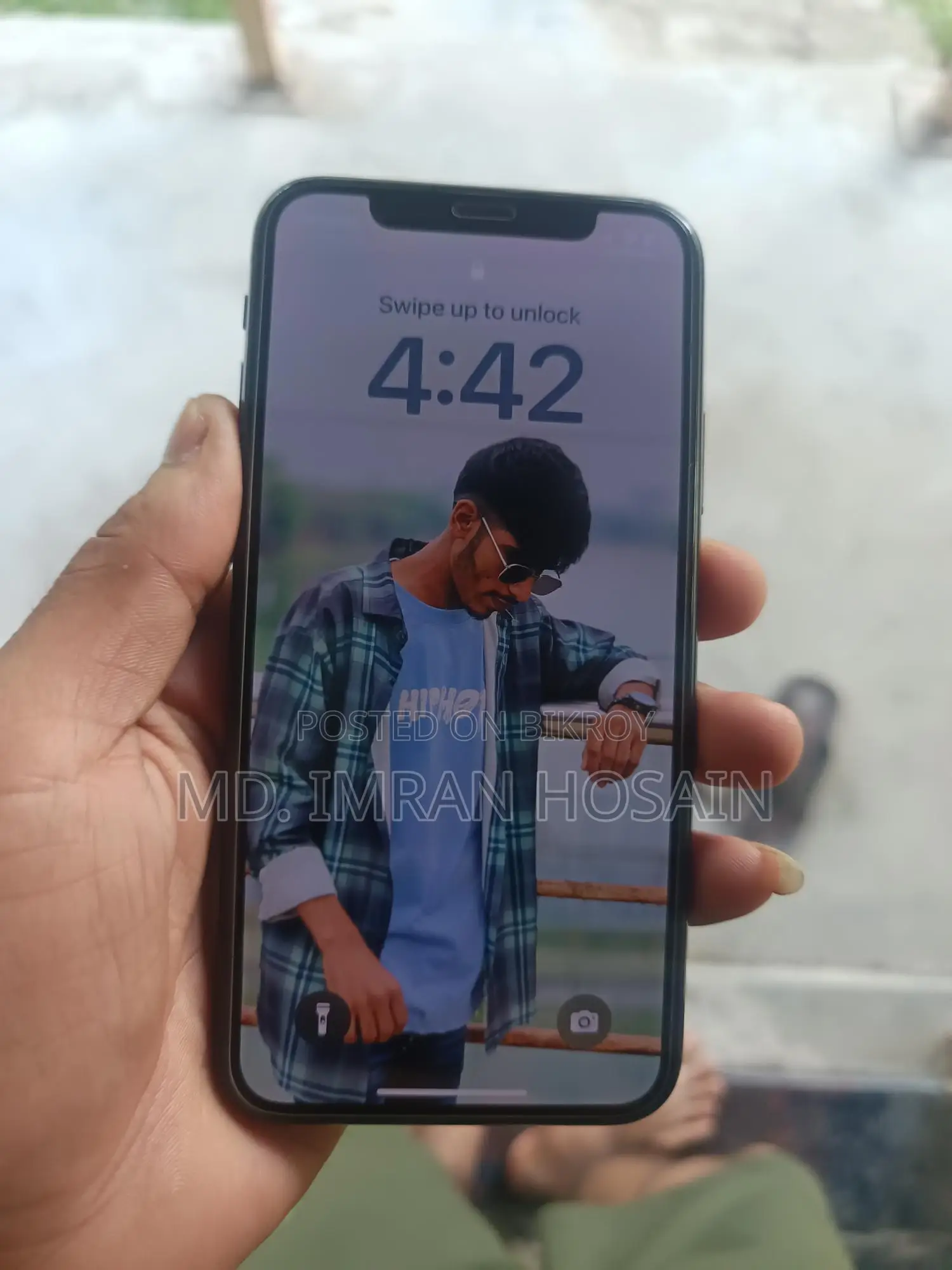 Apple iPhone XS (Used)