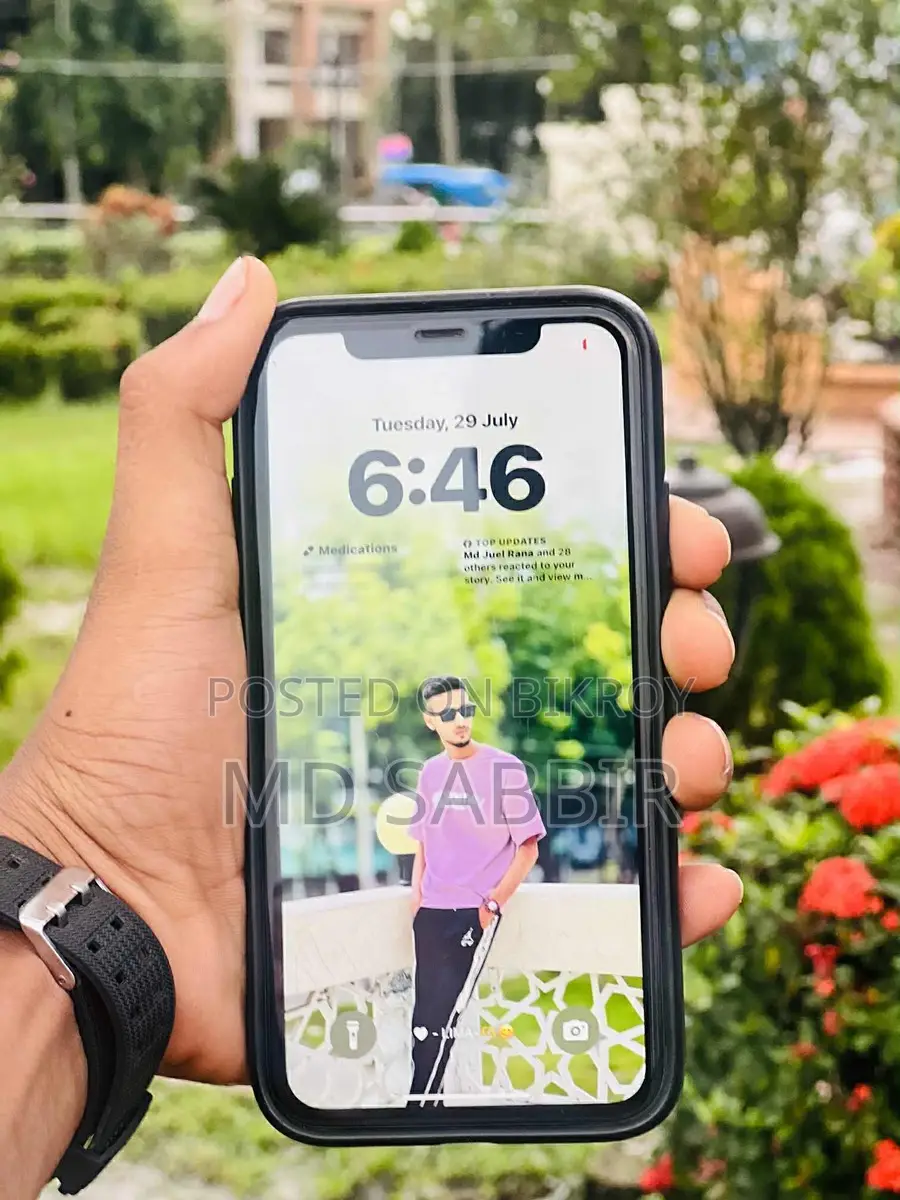 Apple iPhone 11 (Used)