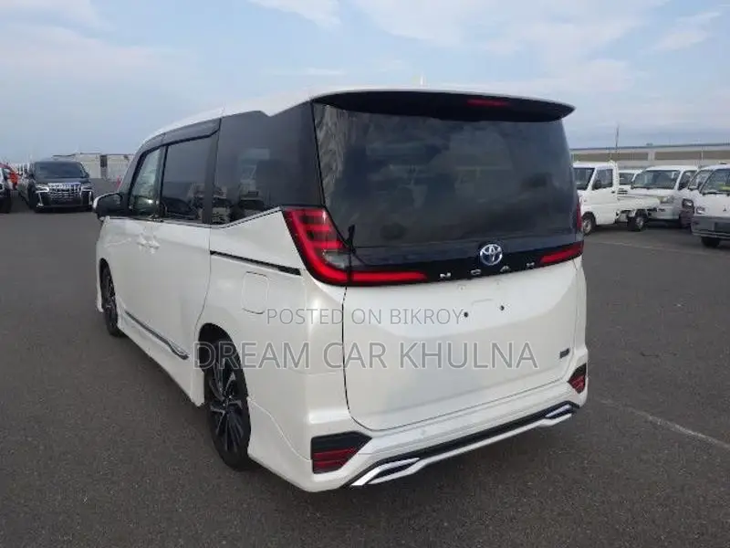 Toyota Noah HYBRID PKG.S-Z 2022