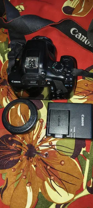 Canon 1300D