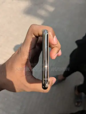 Apple iPhone XS Max (Used)
