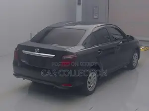 Toyota Axio Ex Non Hybrid Black 2022