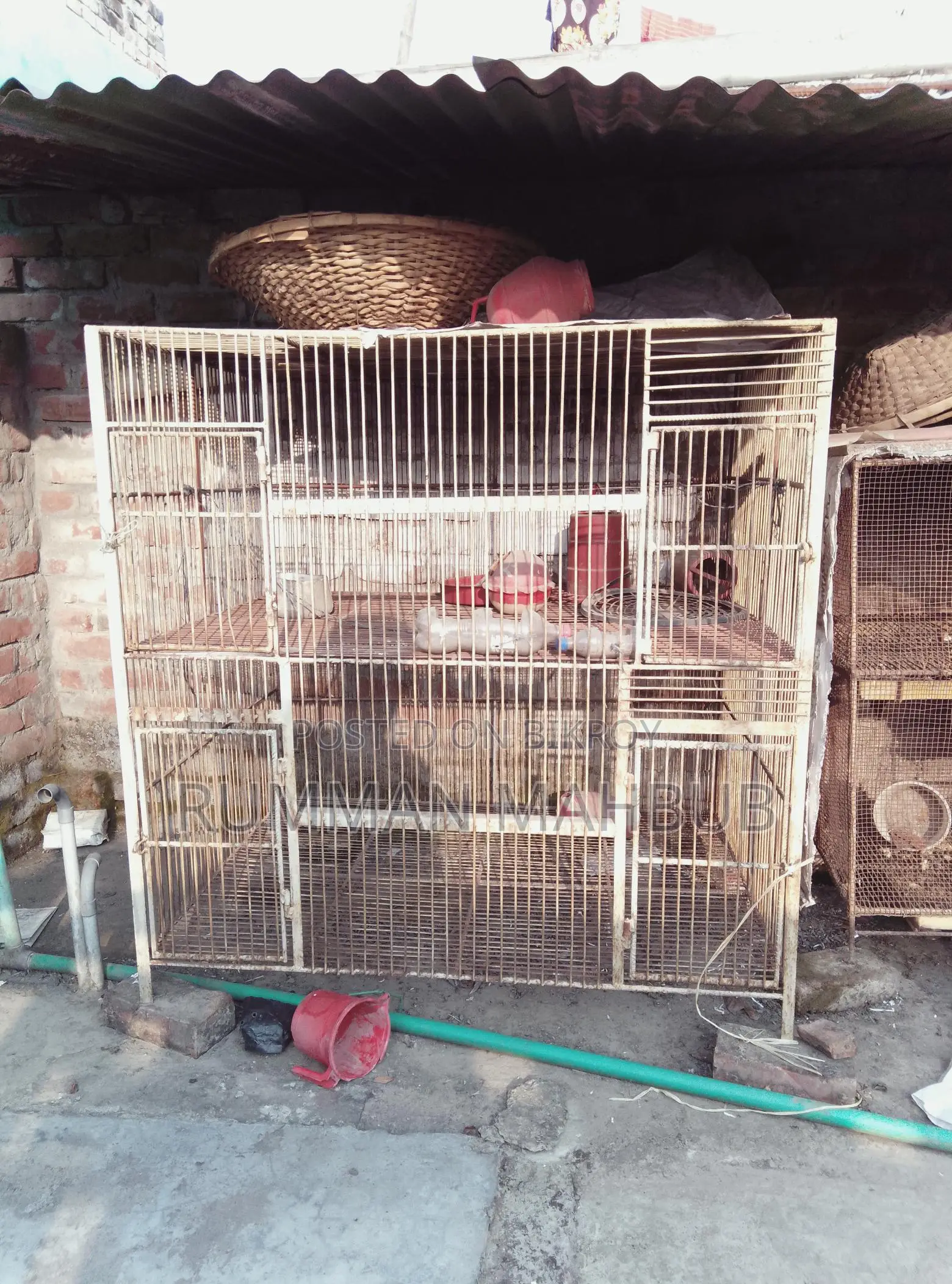 ২ টি লোহার খাচা বিক্রয় করা হবে