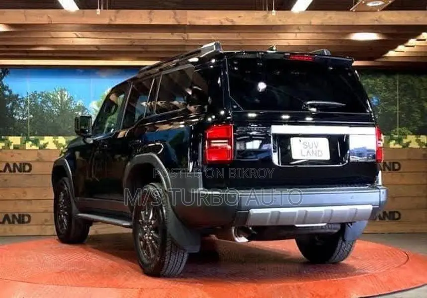 Toyota Land Cruiser LC250 2024