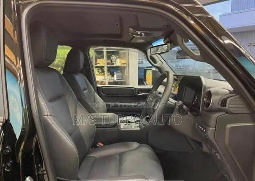 Toyota Land Cruiser LC250 2024
