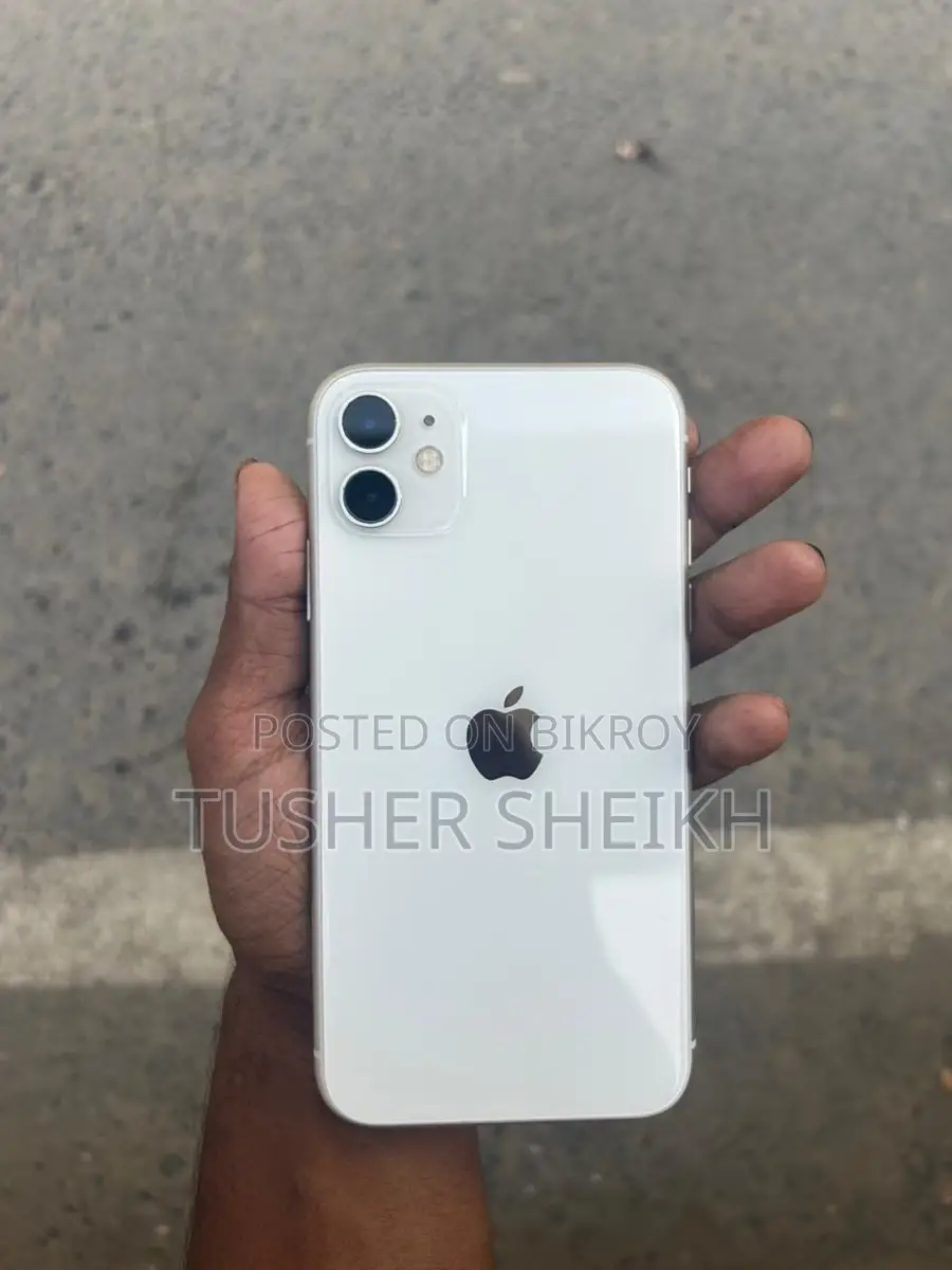 Apple iPhone 11 (Used)