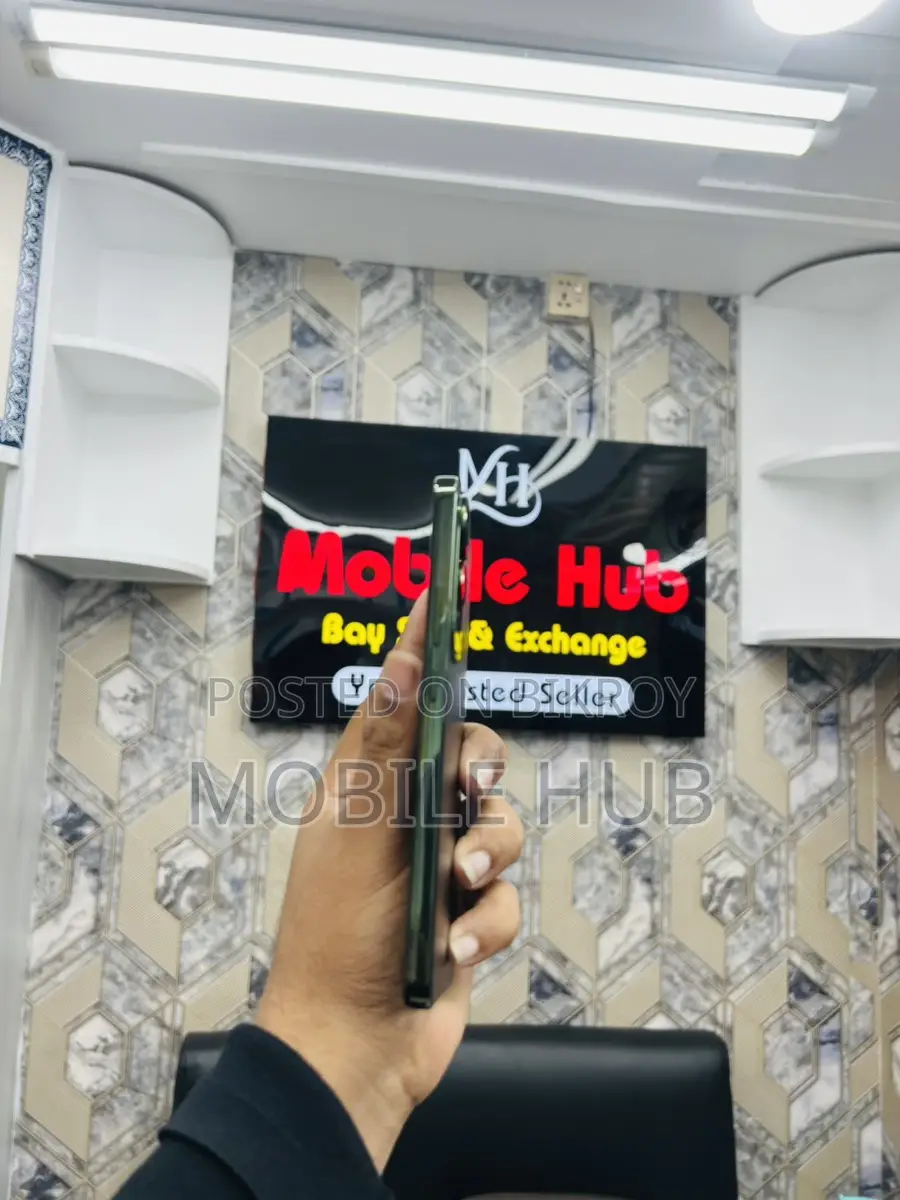 Vivo Y400 8/256 (Used)