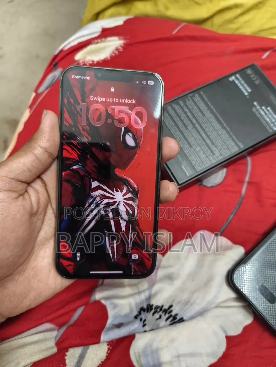 Apple iPhone 13 Pro Singapore variant (Used)