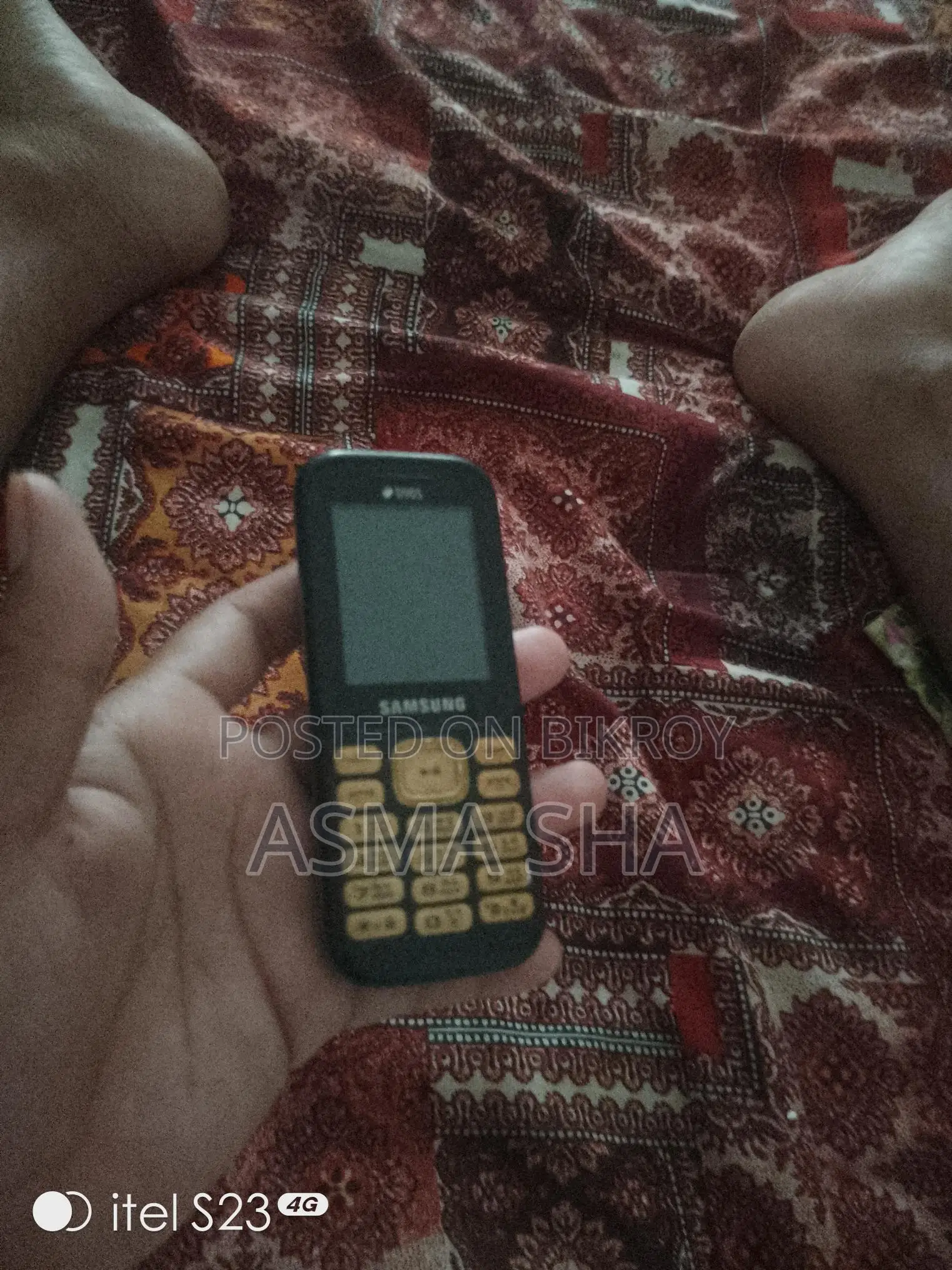 Samsung Chat (Used)