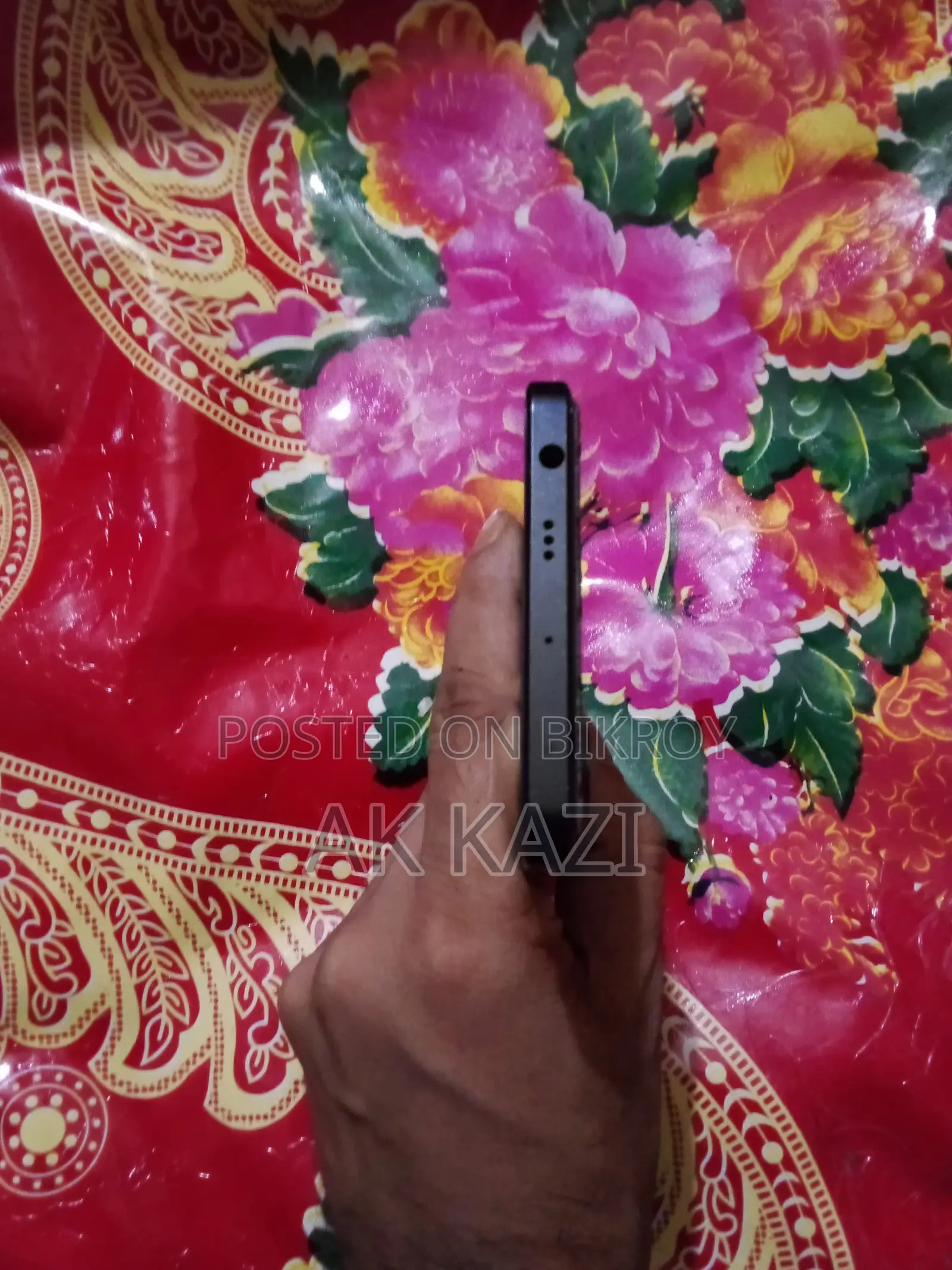 Xiaomi POCO F58 /256 (Used)