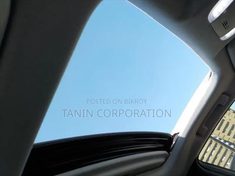 Toyota Prius S LED SUNROOF 2020