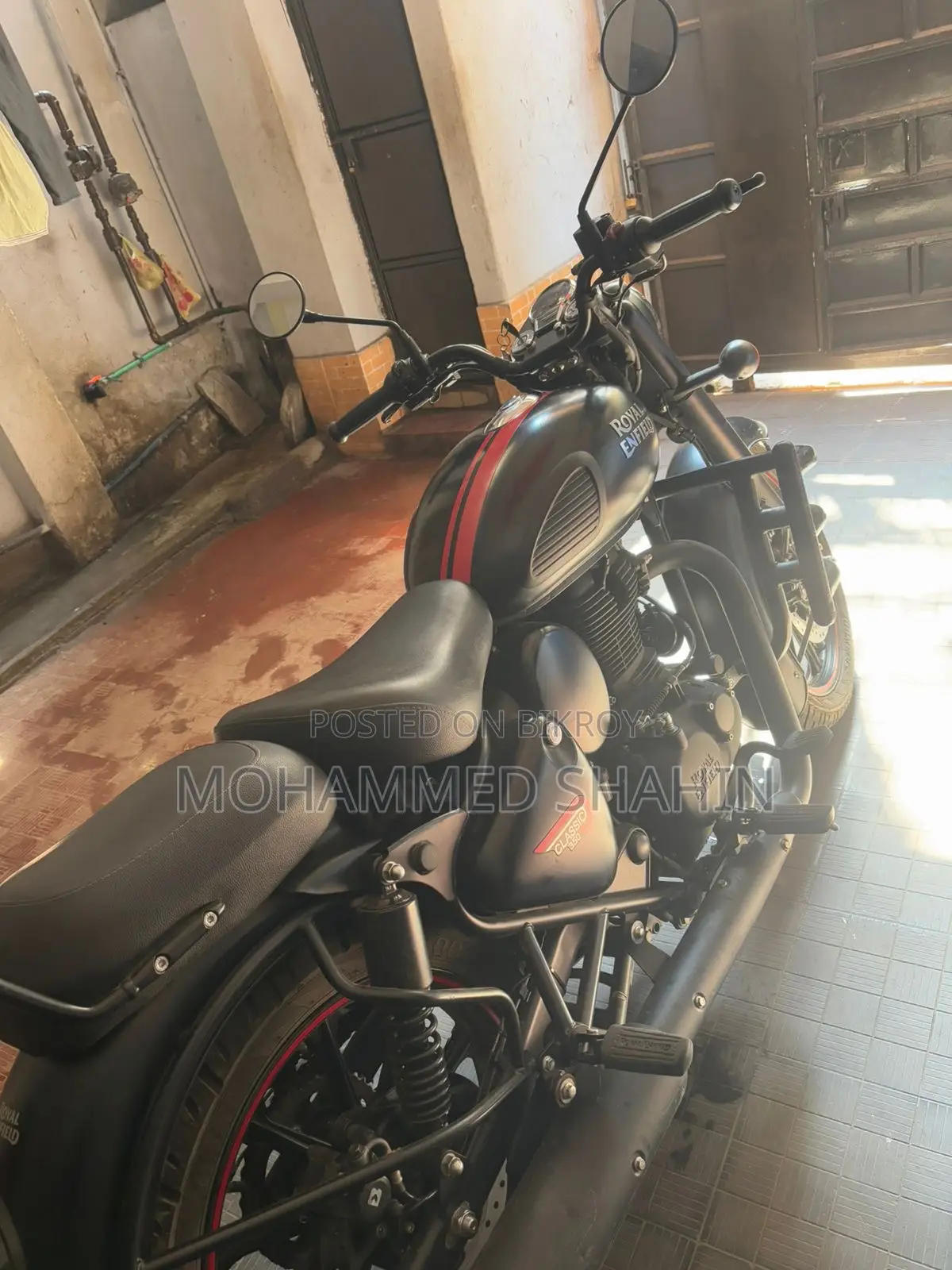 Royal Enfield Classic 350 . 2024