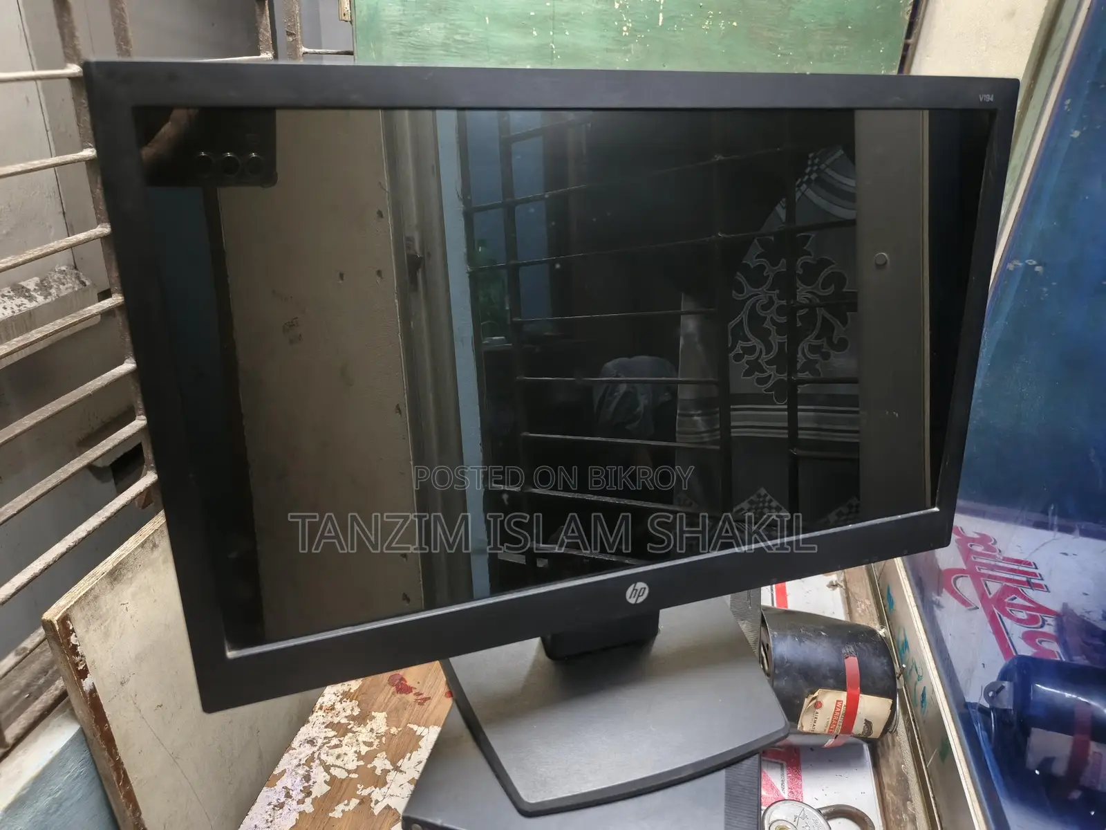 Dextop & Monitor 8gb RAM 128gb Strorej