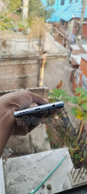 Vivo Y12s (Used)