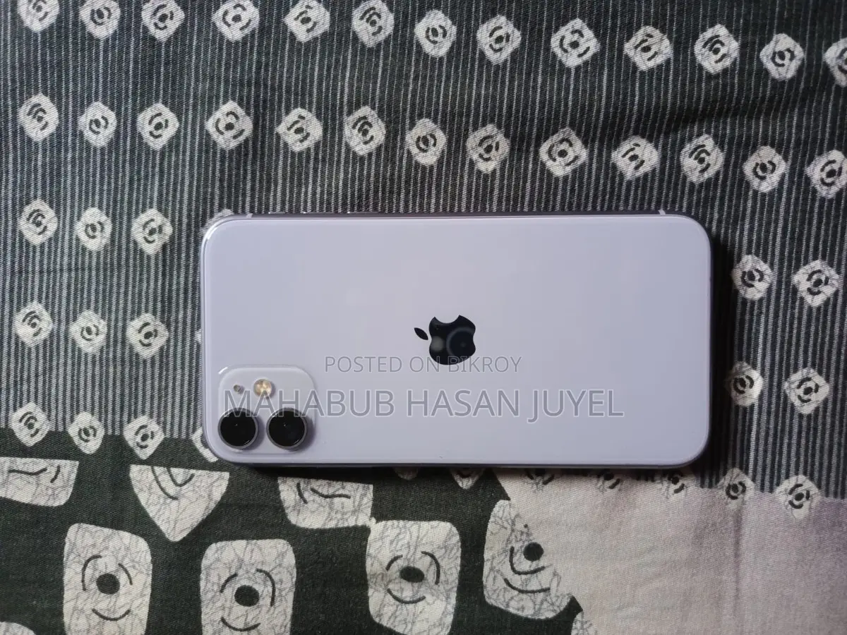 Apple iPhone 11 (Used)