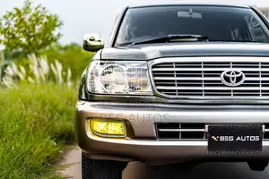 Toyota Land Cruiser 105 1999