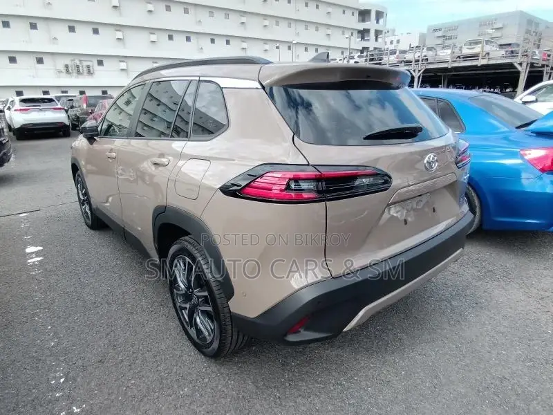 Toyota Corolla Cross New Shape Z Brown 2025