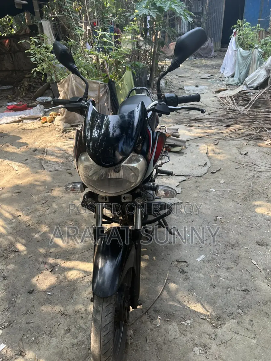 Bajaj Discover 100 . 2020