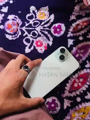 অ্যাপল আইফোন ১৫ (ব্যবহৃত)