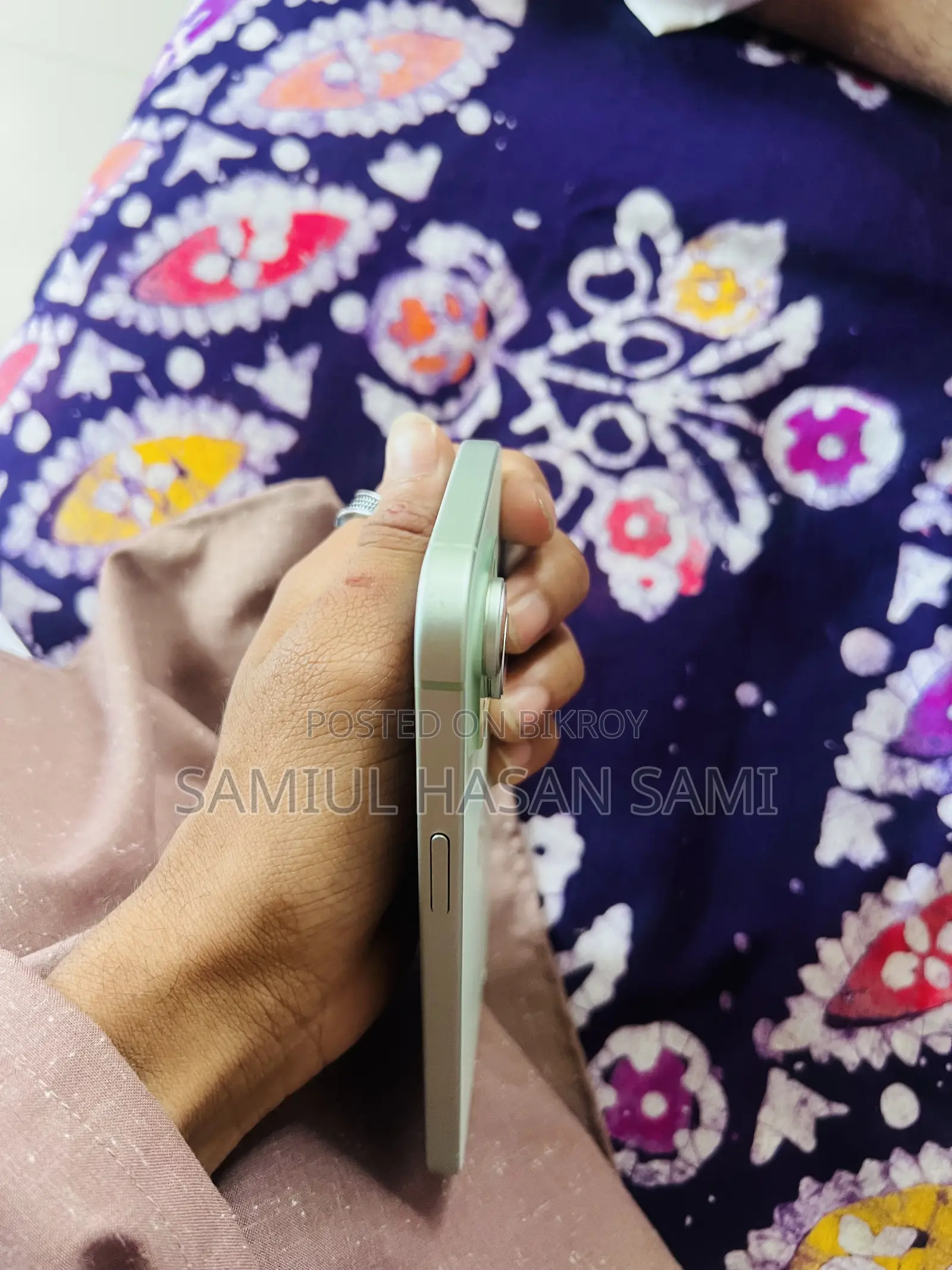 অ্যাপল আইফোন ১৫ (ব্যবহৃত)