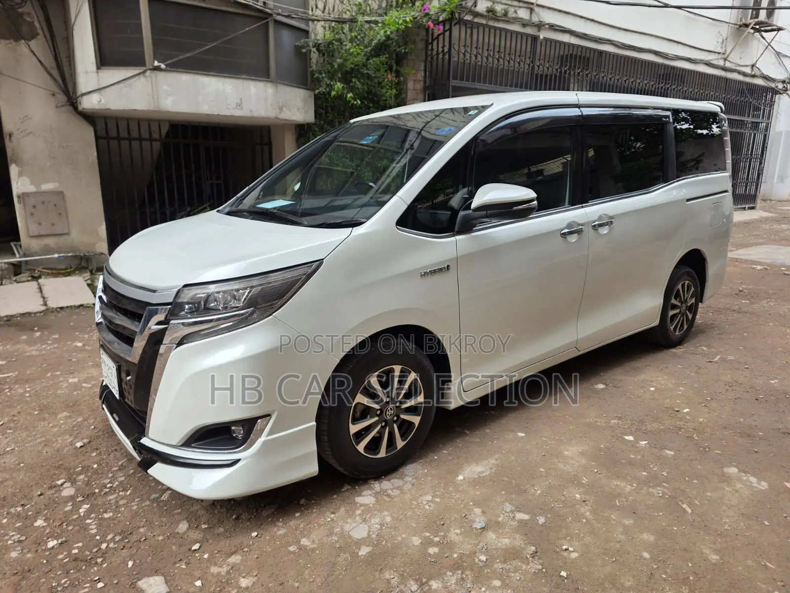 Toyota Esquire GI Premium MIPackage 2019