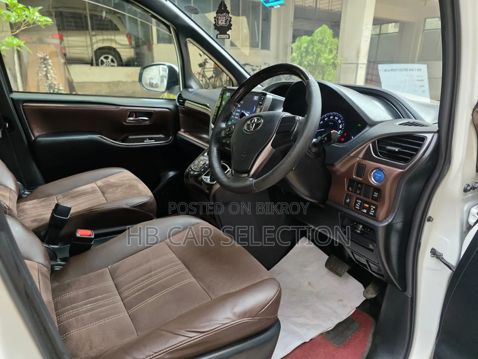 Toyota Esquire GI Premium MIPackage 2019