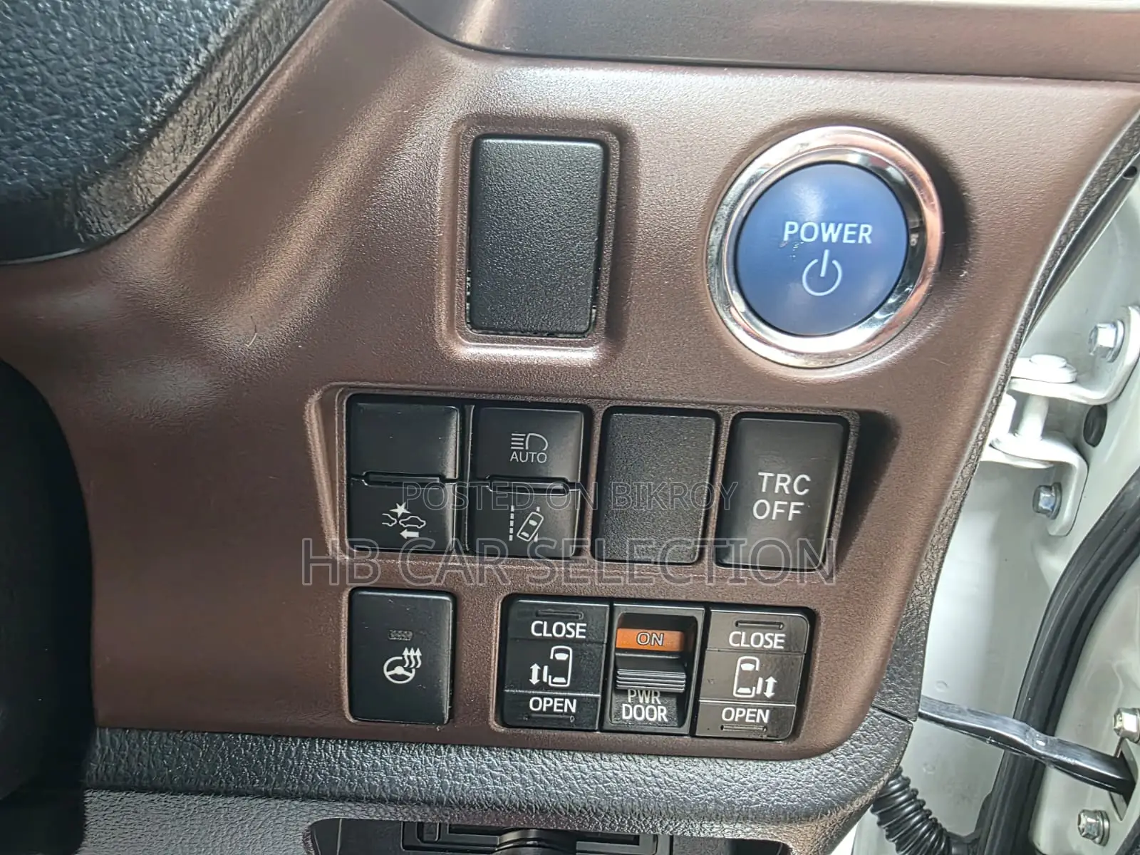 Toyota Esquire GI Premium MIPackage 2019