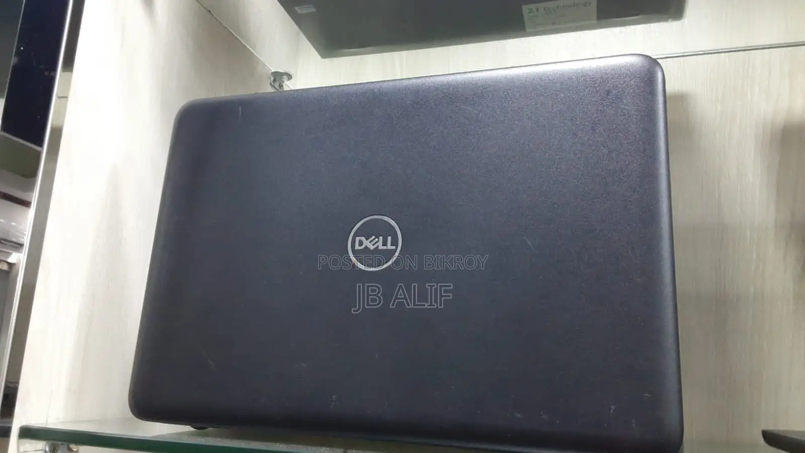Dell ল্যাপটপটি বিক্রয় করা হবে