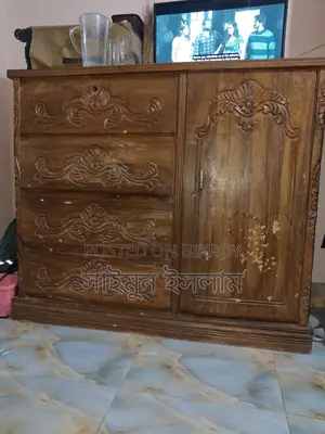 ওয়ারড্রব এবং খাট