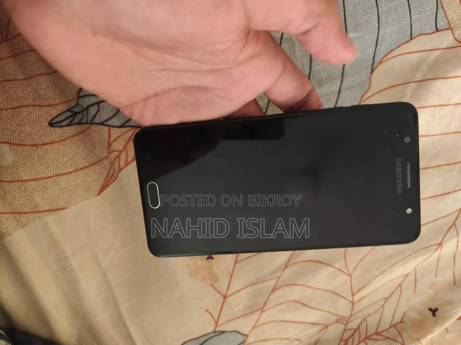 স্যামসাং গ্যালাক্সি জে৭ ৪/৩২ (ব্যবহৃত)