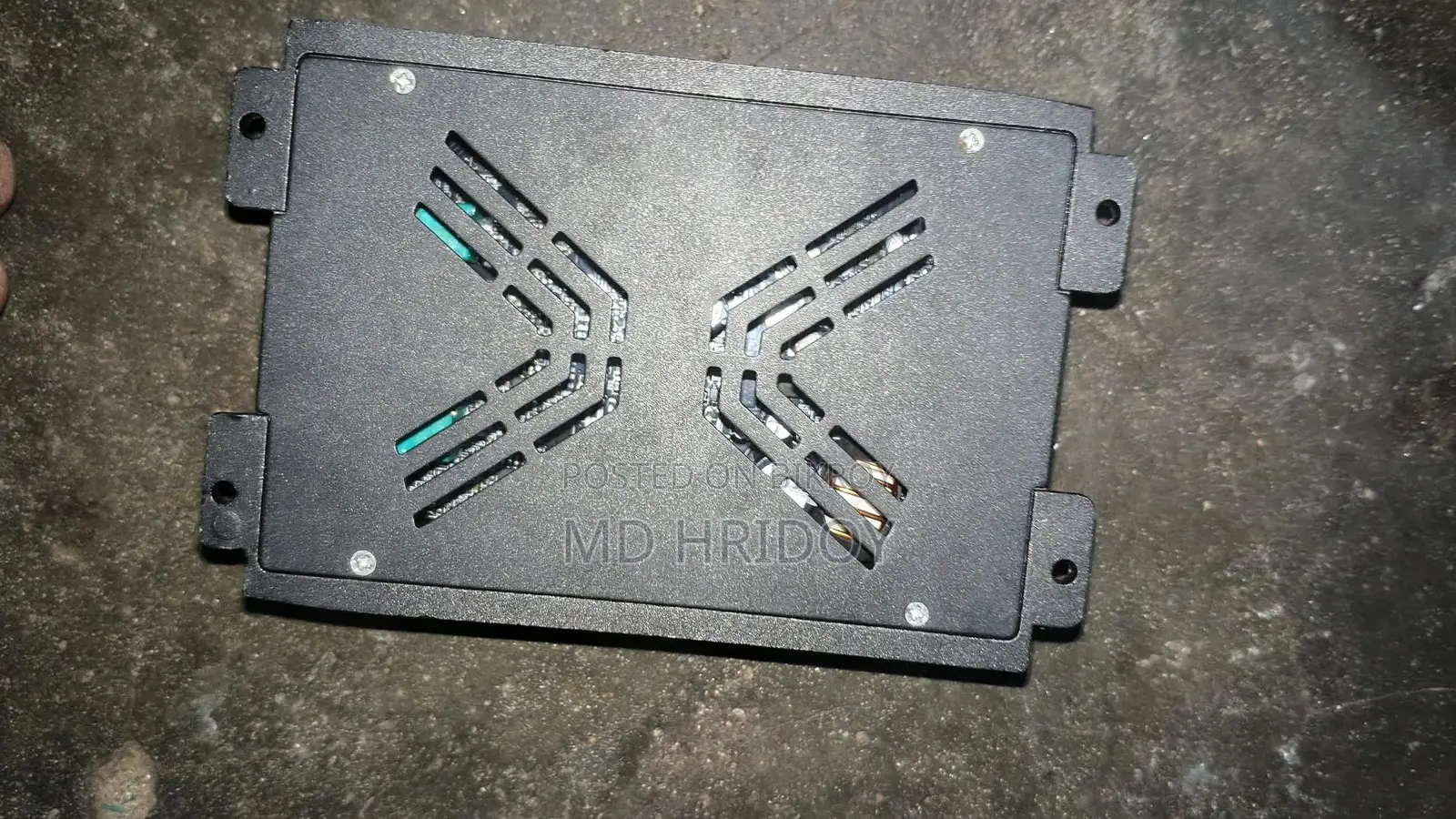 Vehicle tracking unit