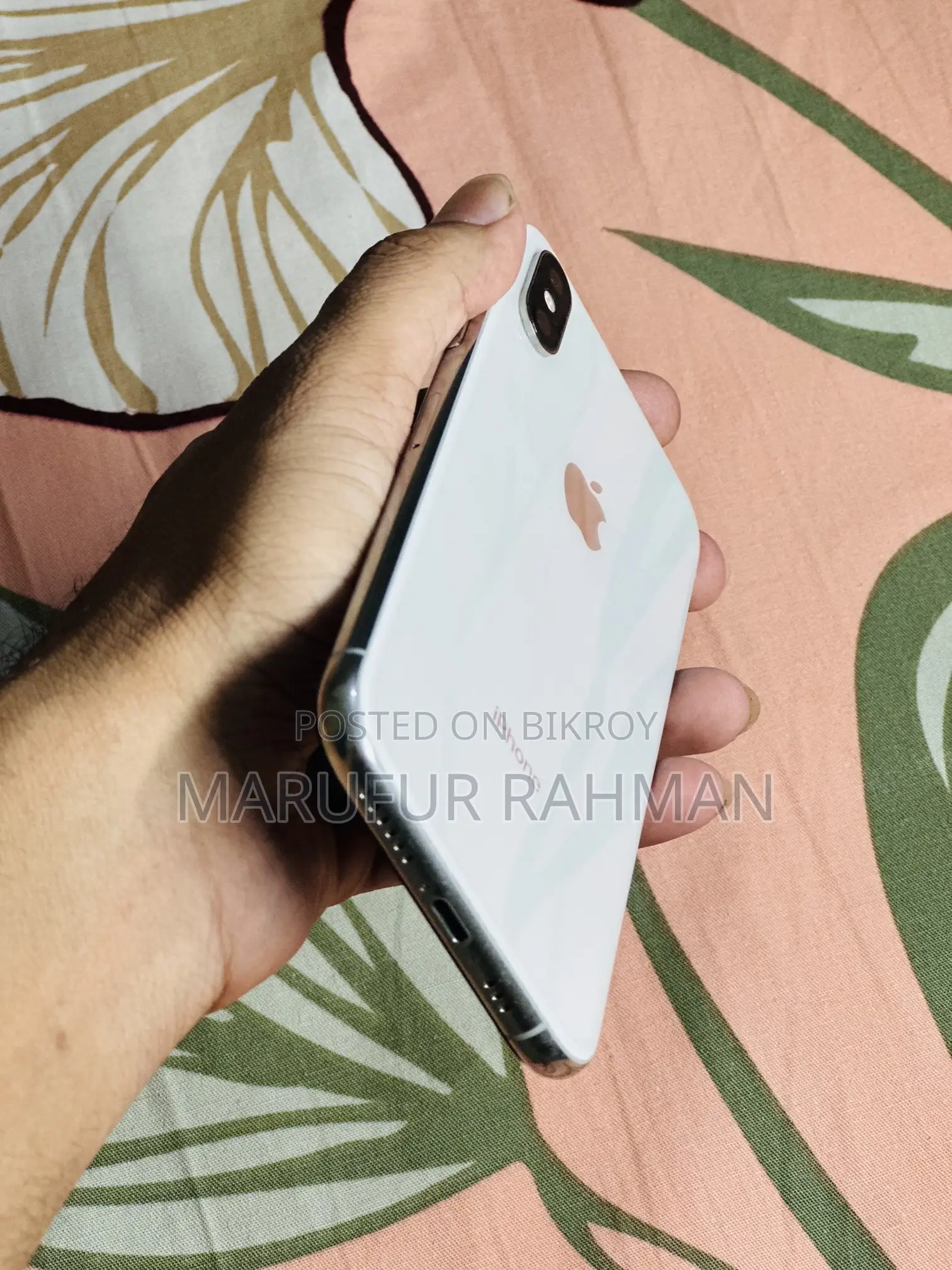 Apple iPhone XS (Used)